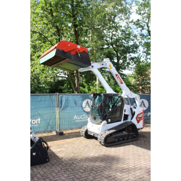 2020 BOBCAT T590-48213661