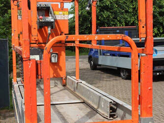 2012-jlg-2630es-1468719-48213686