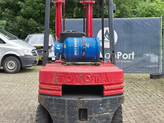 toyota-42-5fg30-1468727-48213808
