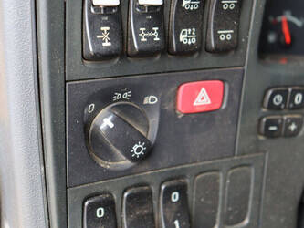 2006-scania-la6x4-a28-48213915