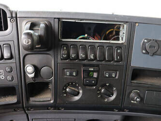 2006-scania-la6x4-a28-48213921