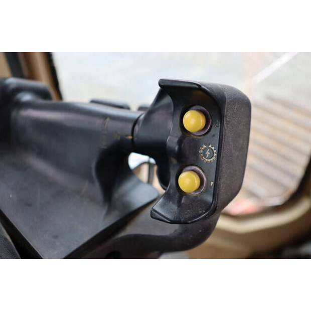Caterpillar D5M LGP-48213976