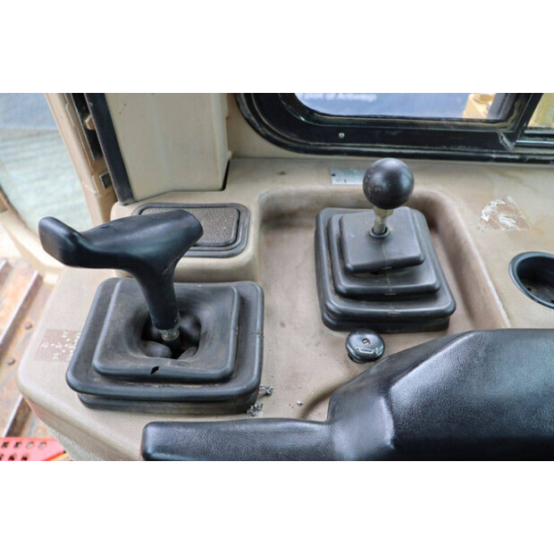 Caterpillar D5M LGP-48213986