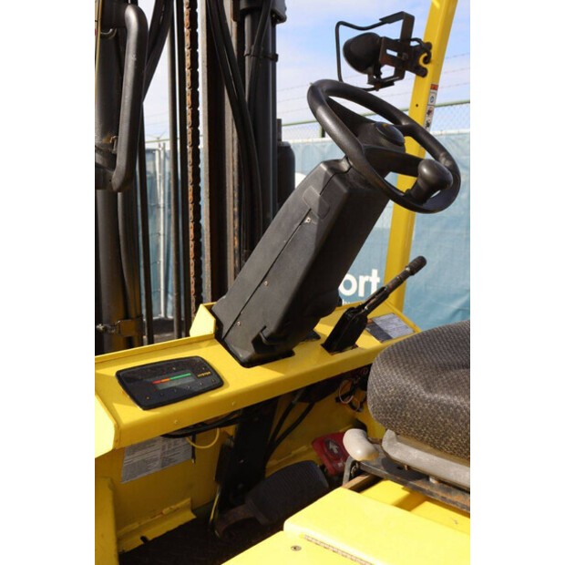 2011 Hyster E4.00XL-48215130