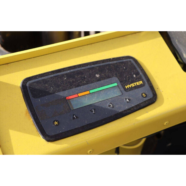 2011 Hyster E4.00XL-48215132