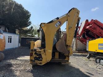 2024-caterpillar-444-48215552