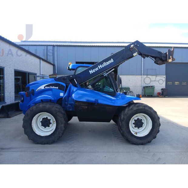 2004 New Holland LM425-48215744