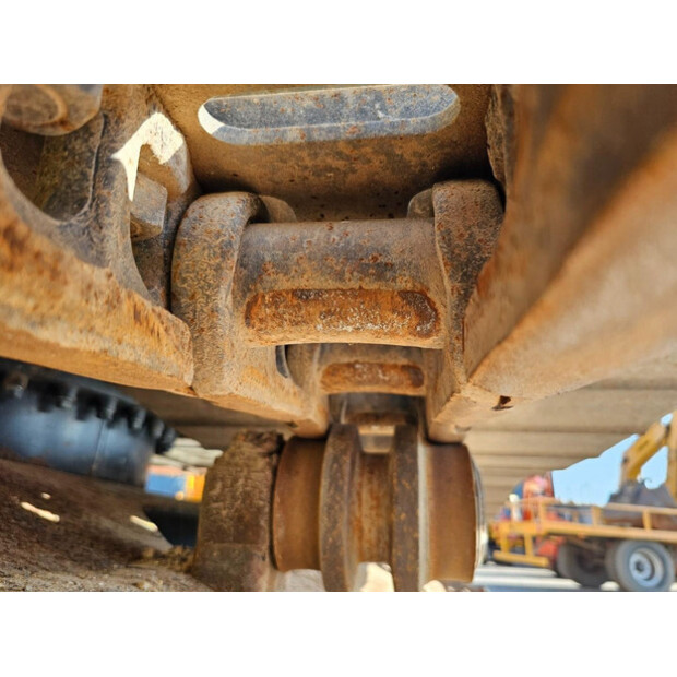 2012 Hitachi ZX290LC-5B-48215820