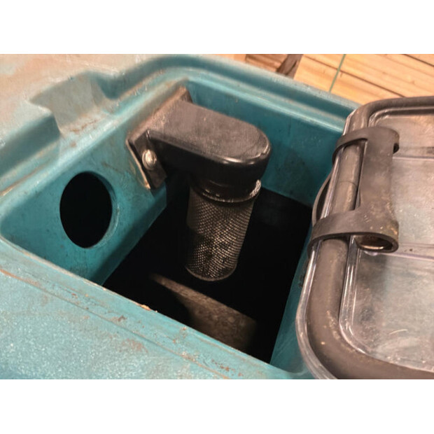 2010 TENNANT M54005063-48215959