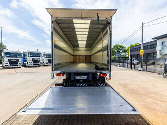 2020-renault-d12-240-hayon-anteo-1-7t-48216217