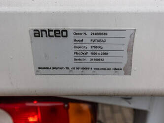 2020-renault-d12-240-hayon-anteo-1-7t-48216237