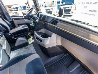 2020-man-tgx-18-470-1468801-48216353