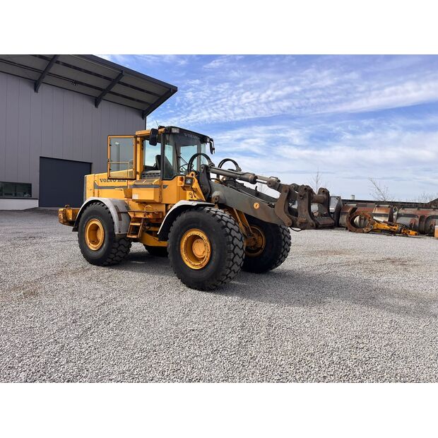 1992 Volvo L120B-48224370