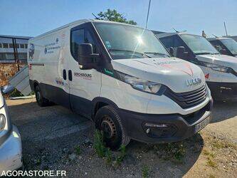 2023-iveco-35s14n-1468285-48228222