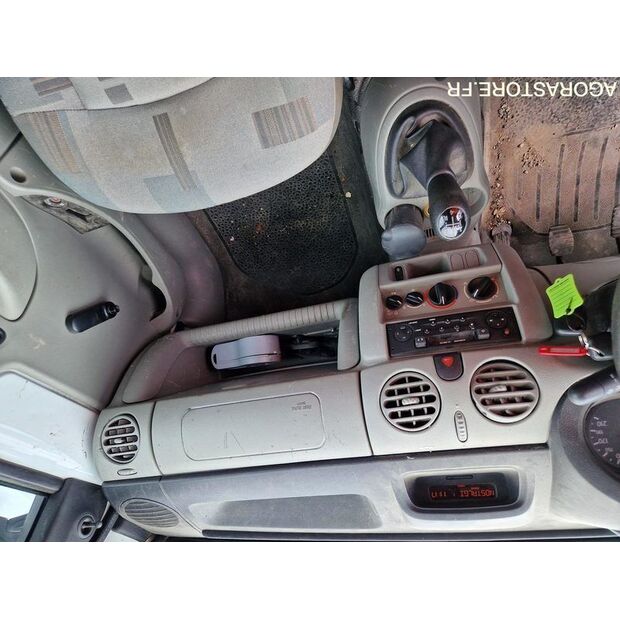 2007 Renault Kangoo-48228333