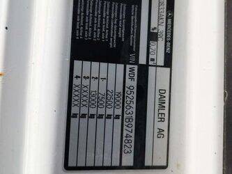 2012-mercedes-benz-1833-1468291-48228356