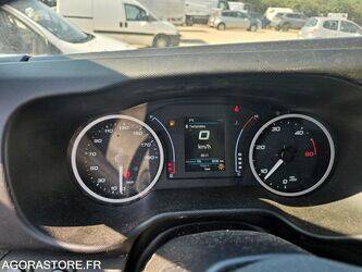 2023-iveco-35s14n-1468296-48228525
