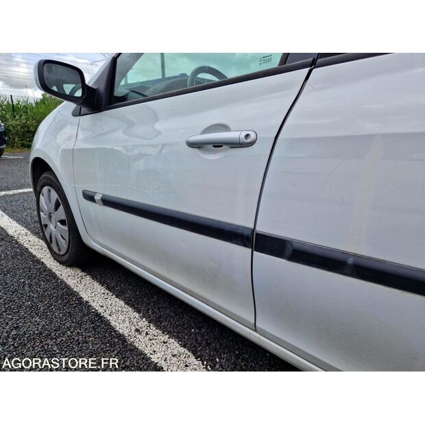 2008 Renault Clio-48228629