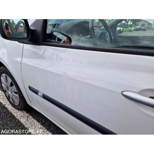 2008 Renault Clio-48228630