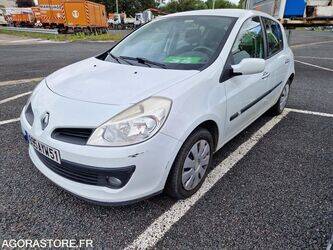 2008-renault-clio-1468298-48228631