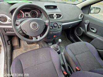 2008-renault-clio-1468298-48228633
