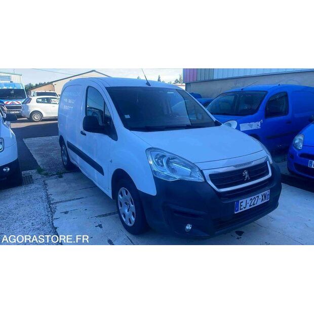 2017 Peugeot PARTNER-48228683
