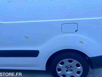 2017-peugeot-partner-1468309-48228690
