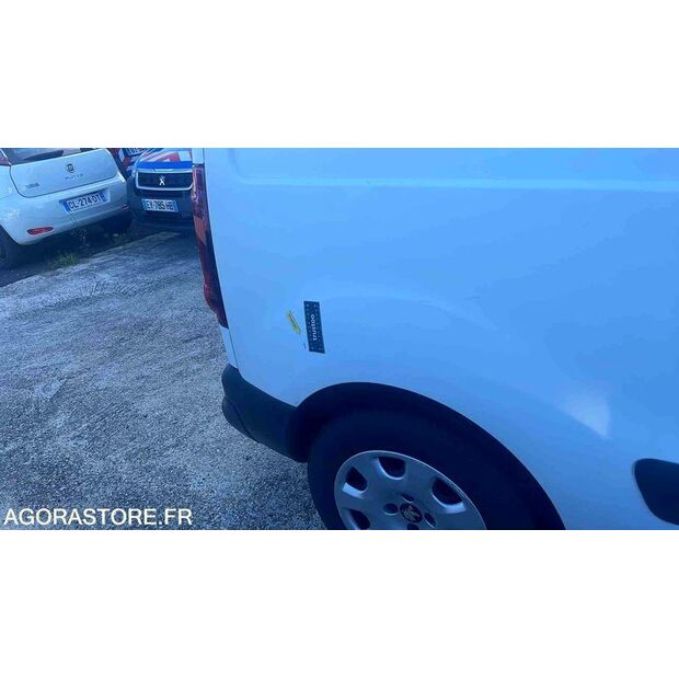 2017 Peugeot PARTNER-48228714