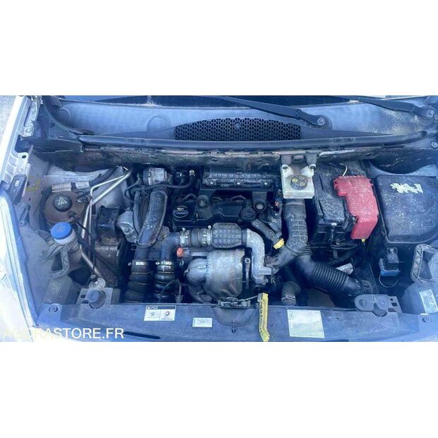 2017 Peugeot PARTNER-48228740