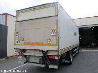 2017-renault-d-wide-1468323-48228817