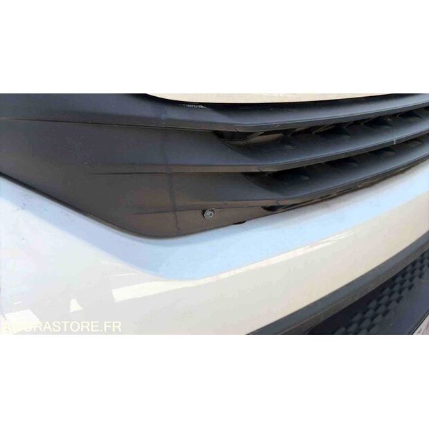 2017 Iveco 35-140-48229005