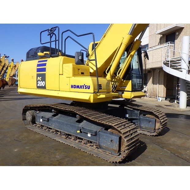2024 Komatsu PC200-11-48229660
