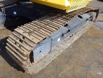 2024-komatsu-pc200-11-48229663