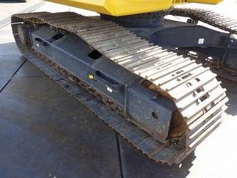 2024-komatsu-pc200-11-48229670