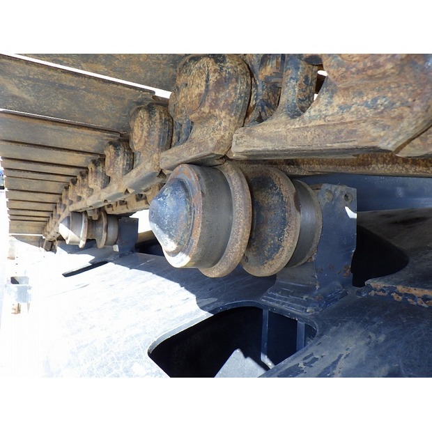 2024 Komatsu PC200-11-48229673