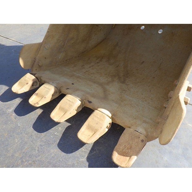 2024 Komatsu PC200-11-48229681