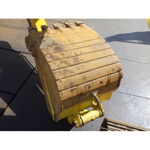 2024 Komatsu PC200-11-48229684