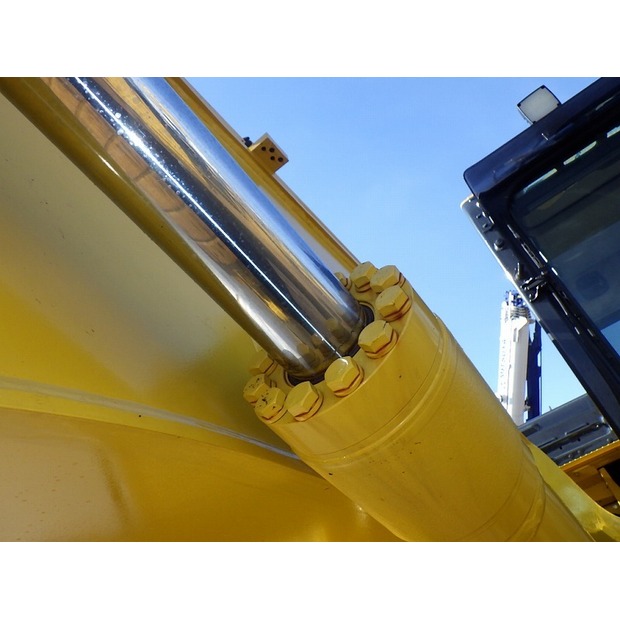 2024 Komatsu PC200-11-48229689