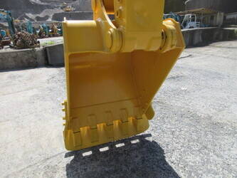 2019-komatsu-pc210-11-48230017