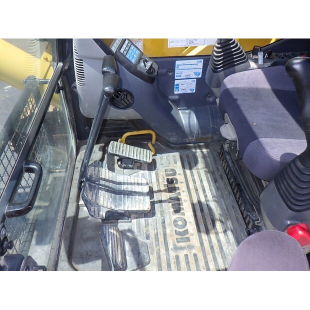 2019 Komatsu PC450-11N0-48230663