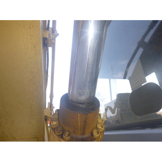 1996 Sumitomo SH120PC-48231140