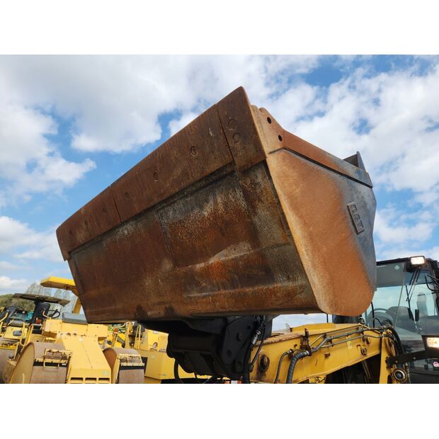 2011 Caterpillar 930H-48232088