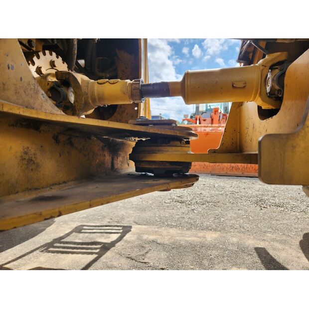 2011 Caterpillar 930H-48232099