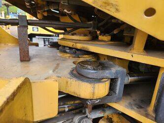 2011-caterpillar-930h-1468894-48232101