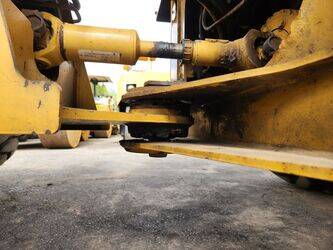 2011-caterpillar-930h-1468894-48232102