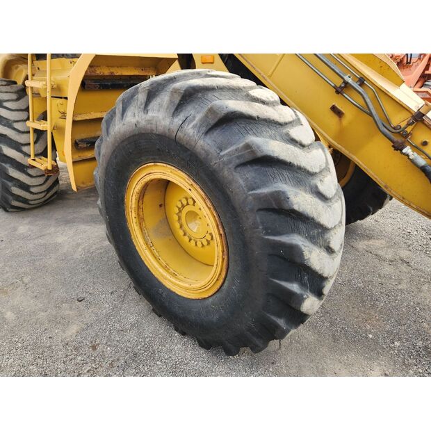 2011 Caterpillar 930H-48232104