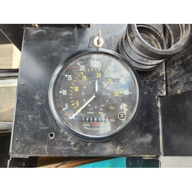 2011 Caterpillar 930H-48232248