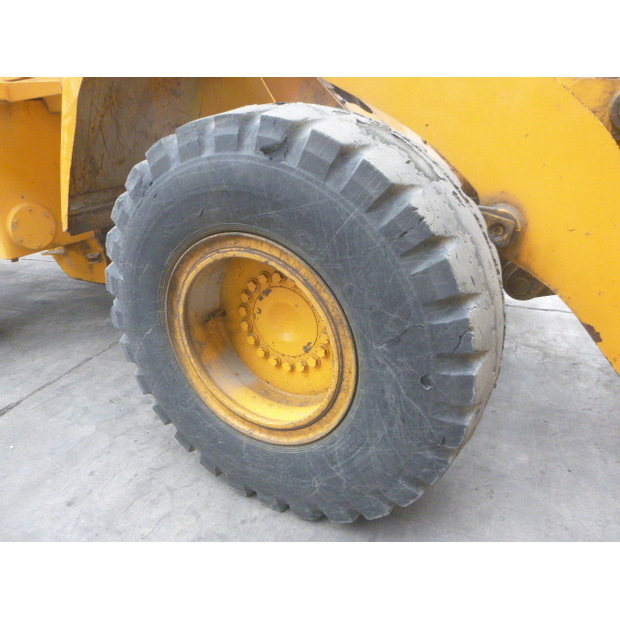 1998 TCM L32-48232803