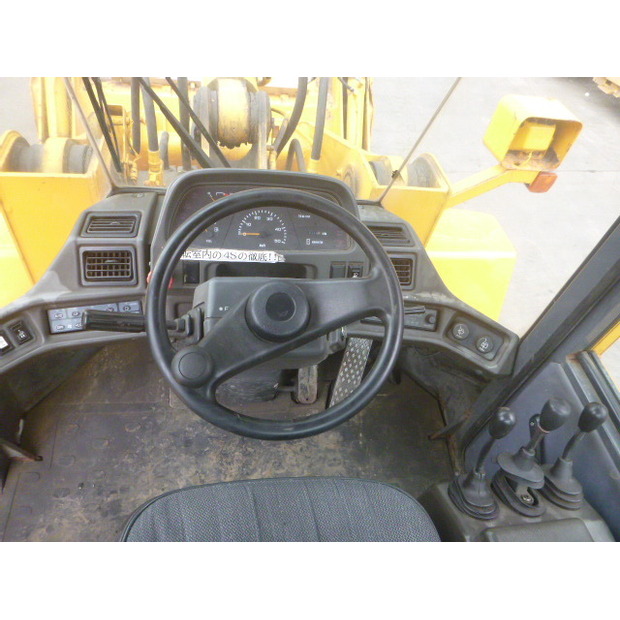 1998 TCM L32-48232823