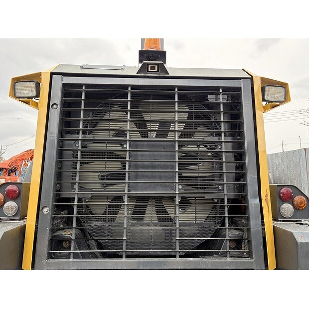2019 Komatsu WA500-8-48233001